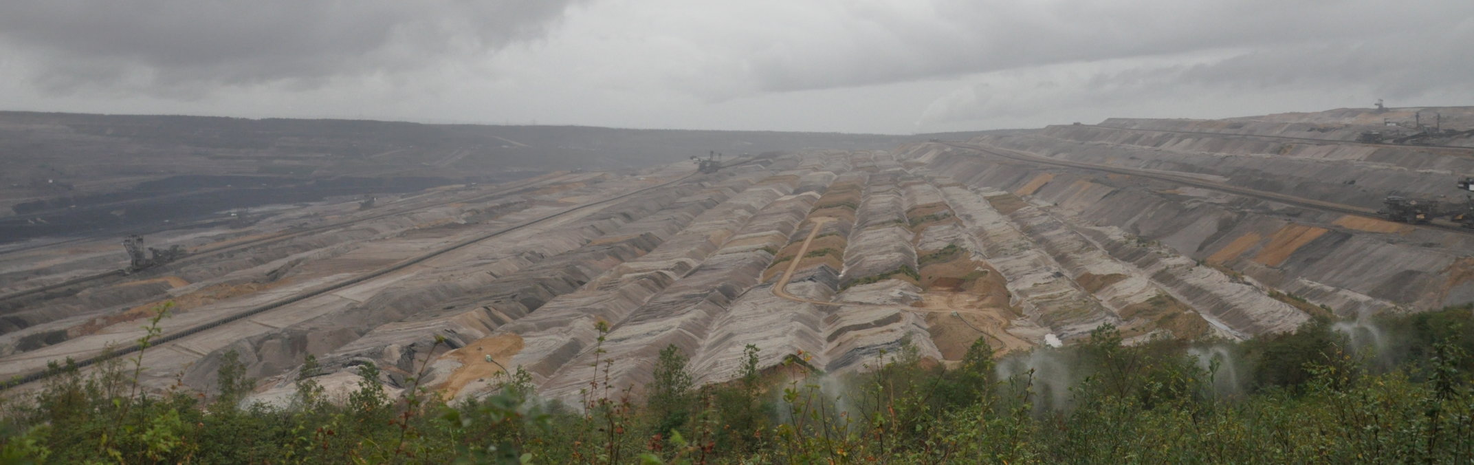 A partial panorama of the Hambach lignite surface mine